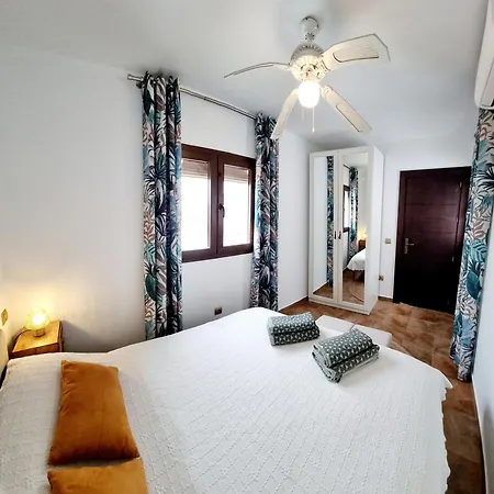 Castle View Holiday home Casares